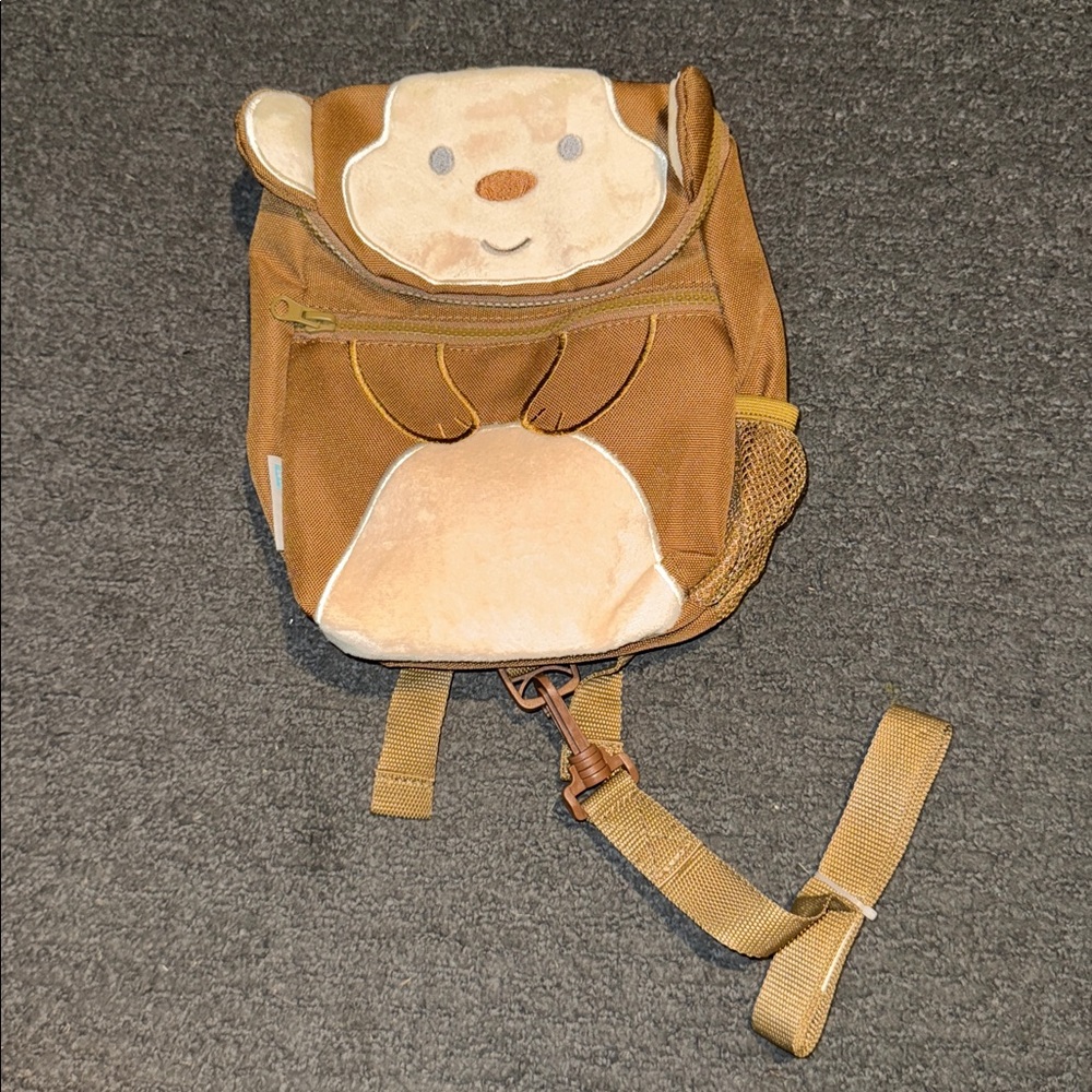Goldbug safety harness backpack with removable tether, walking harness for kids